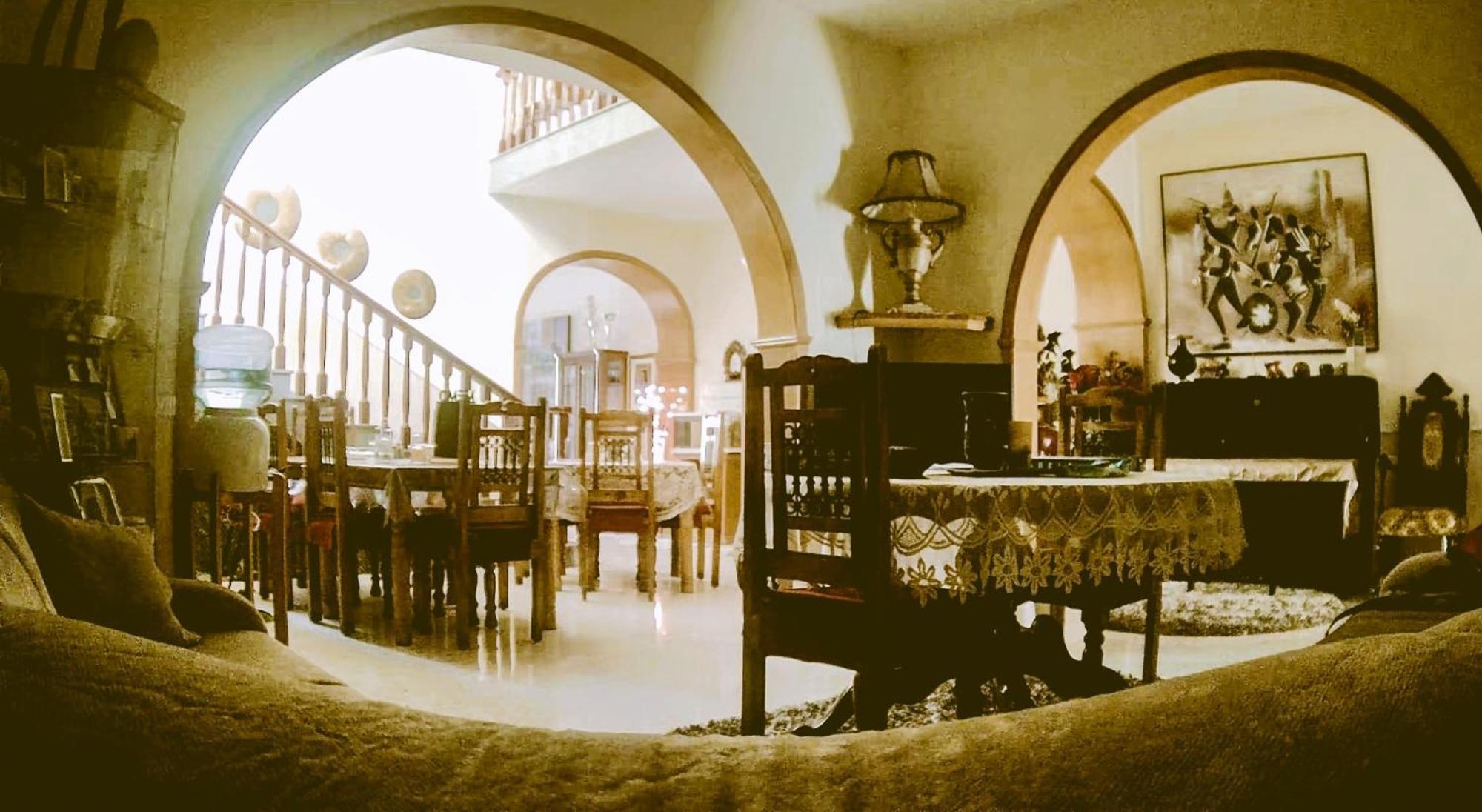 אטרד Saracini'S Homestay מראה חיצוני תמונה