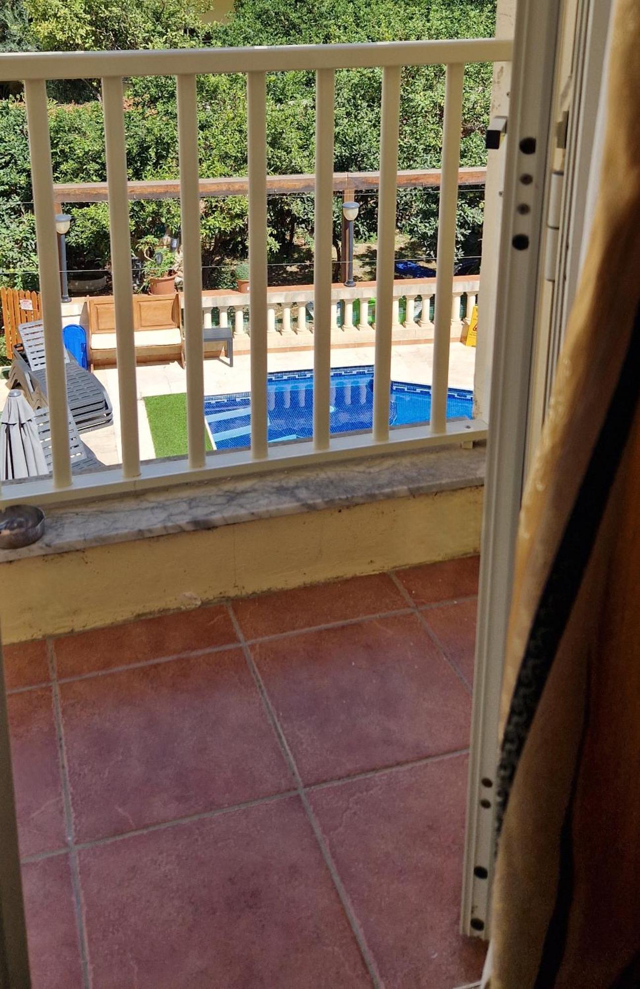 אטרד Saracini'S Homestay מראה חיצוני תמונה